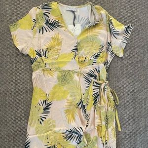 Dress Forum - Tropical Daze Wrap Mini Dress *BRAND NEW*